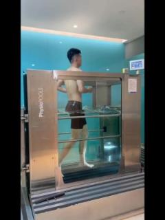 胡睿宝发布视频：终于可以触球训练了！