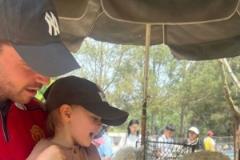 澤卡攜子游動(dòng)物園 喜樂(lè)時(shí)光曬社媒