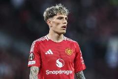卫报：切尔西瞄准右脚边锋，关注加纳乔与4000万英镑身价