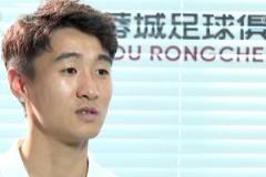 韦世豪：去年停赛4场，我认为动作不大，若别人可能红牌都不会拿