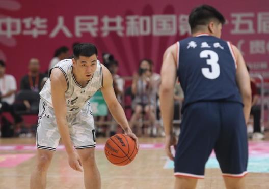 辽宁全运表现惊艳，后场锋线齐发力，张镇麟接棒周俊成，冲击冠军！