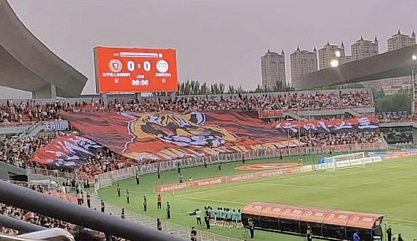 博主解读铁人主场TIFO：猛虎远望中超，志之所趋，行则必至