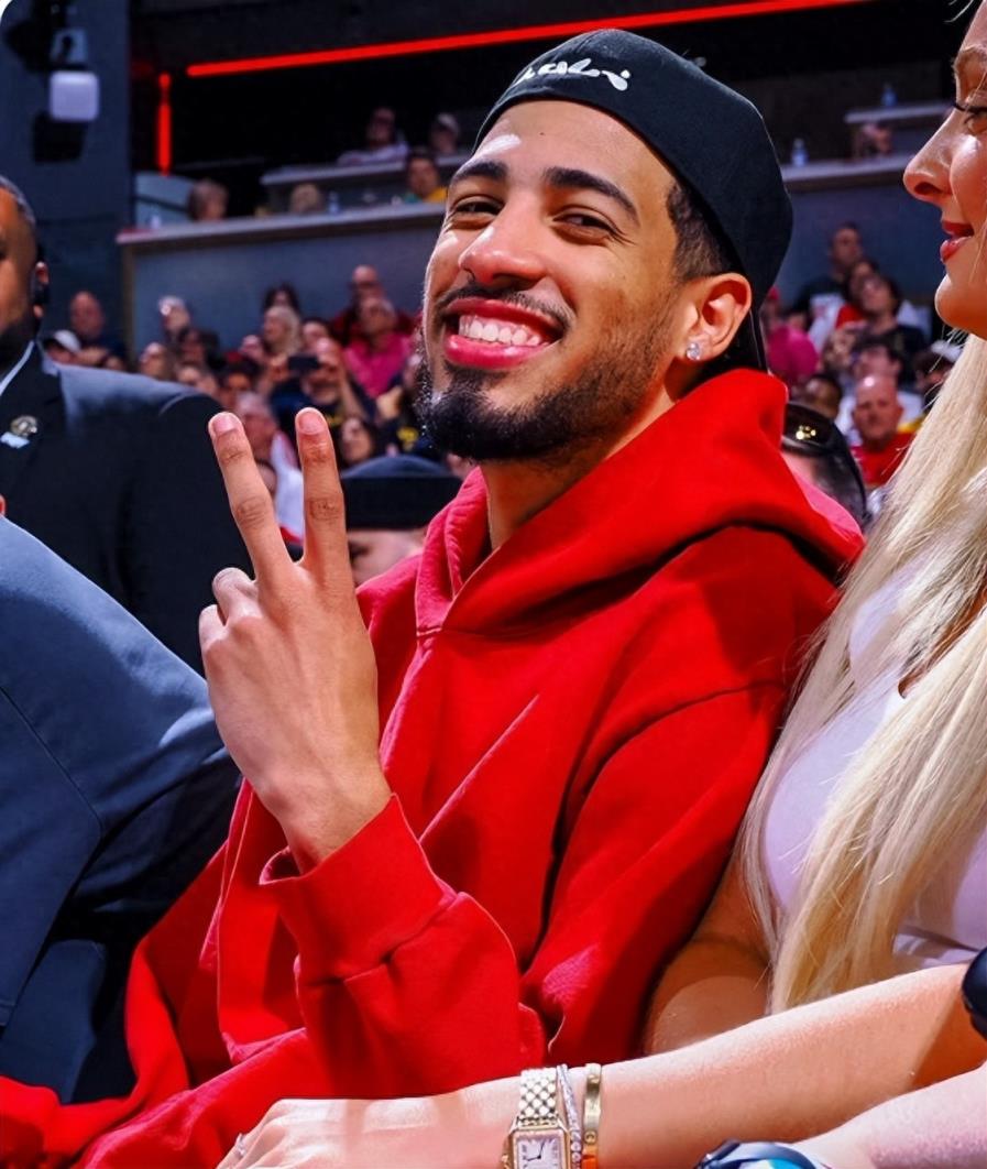 大烏龍！哈利伯頓興奮指向自己竟成東決MVP