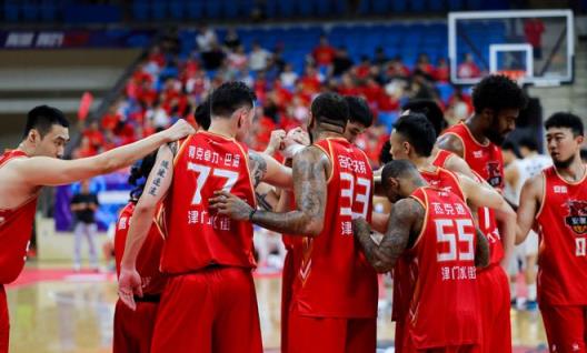 NBL四冠王解散引唏嘘，CBA扩军计划未明坑惨老牌劲旅