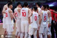 媒体人：中国队能否让多数球迷满意，关键在接下来的比赛