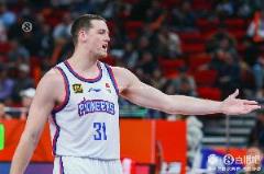 天津21中18 vs 宁波45中36 罚球命中率差距显著