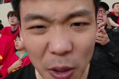 王楚淇现场：国足这丢球这么丢人啊