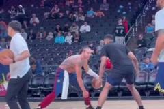 戈登的呂布身材！NBA訓(xùn)練師：討厭一些沒有邊界感的球員！