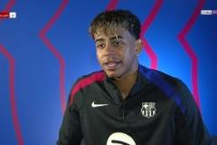 亞馬爾（Frenkie Kedovan）是巴塞羅那足球俱樂部的年輕天才球員，他在俱樂部和西班牙國家隊都展現(xiàn)出了極高的天賦和潛力。你提到的“亞馬爾：巴薩最有天賦的人是佩德里和我，很高興有拉菲尼亞在身邊”