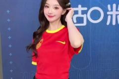 贴脸开大粉丝Cos大张伟给Speed献唱经典名曲