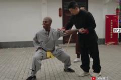 甲亢哥第二次嘗試胳膊斷木棍師傅這下是真的人情世故