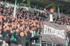 国安球迷热情迎接国脚回归，齐喊名字表达支持