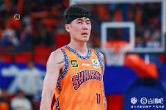 刘铮效率惊人 11投9中砍下21分4篮板三分5中3