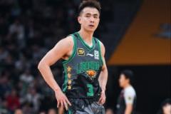 赵继伟半场高效表现引领球队 正负值+19居首