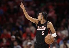 力战旧主！班顿高效输出19投8中砍下23分 +:+5罚5中