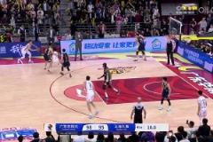 邊線球世界難題！上海最后時刻發(fā)邊線球戰(zhàn)術(shù)被識破，胡明軒完成致命搶斷！