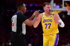 蘇群：裁判吹了13年NBA卻只讓東契奇一次季后賽出場(chǎng)