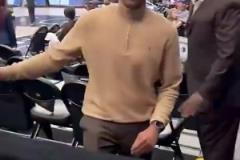 今天會喊嗎？俠蜜曾當著GM哈里森的面，對他高喊：“炒掉尼科”