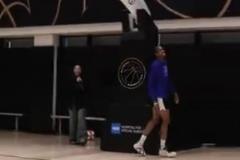 女版文班亞馬！WNBA榜眼多米尼克這扣籃太輕松了