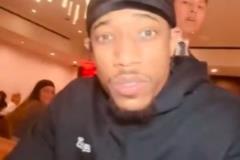 貼臉開閃光被阿贊揍了！當(dāng)事人發(fā)第一視角：看看富人是如何對待窮人的