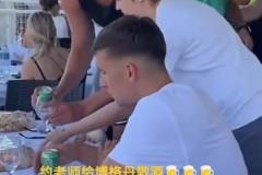 老兄靠你了！夏天博格丹被约老师敬酒，今日5中0得0分