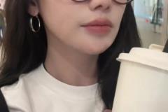 湖人还在战斗，美娜怎么先放假去了？？