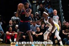 上一次约老师季后赛这么无奈的时候还是2022年！