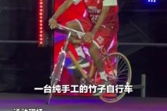 美國(guó)網(wǎng)友搞笑還原庫(kù)里遭遇到的防守！