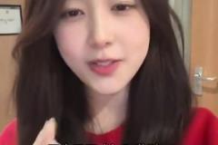 梗王！宣宣：李鐵正式加盟監(jiān)獄！轉(zhuǎn)會(huì)費(fèi)1.2億，效力20年
