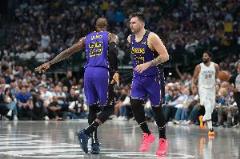NBA历史场均得分排名前五：詹姆斯与东契奇居前两位，乔丹第三，KD第五