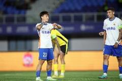 记者：泰山需提前物色新教练 严格战术别再踢野球