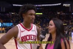從小是勇士球迷！阿門(mén)賽后打趣：我的家人也在這里，但今天現(xiàn)場(chǎng)觀眾有點(diǎn)煩人