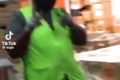手拿把掐！小卡三分外線接球就投迎射小波特