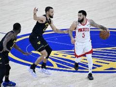 火勇系列赛总得分相同均为728分 创NBA历史第四次纪录