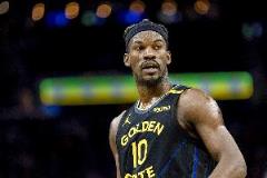 巴特勒半场表现欠佳7中3仅得8分