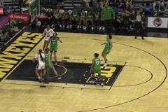 WNBA女庫里！克拉克今日再現(xiàn)超遠(yuǎn)逆天三分！
