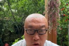 聲勢浩大，連京大戰(zhàn)場外實(shí)拍：3000+國安球迷組團(tuán)抵達(dá)梭魚灣