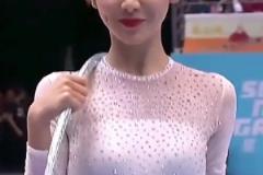 美娜穿上体操服无敌了，最美女主播应该没争议吧