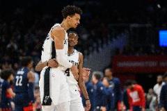 ESPN：馬刺計(jì)劃下賽季沖擊季后賽，將在自由市場(chǎng)搜尋成熟戰(zhàn)力