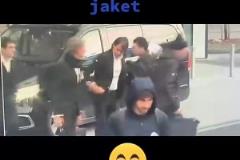 那年張康陽還有價(jià)值3000萬的帕加尼超跑，還是國(guó)米的總裁
