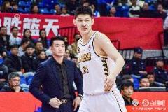 季孟年：廣廈末節(jié)防守依舊強(qiáng)勢(shì)，全程保持高水平 intensity