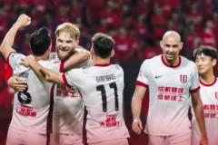 成都蓉城力克梅州客家，豪取五連勝！