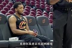 “此时的米切尔又在思考些什么呢”