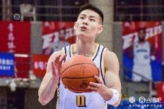 林秉圣G4三分7中4砍22分：努力终有回报！