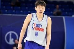 瀚森美式篮球试训记录：5V5较量获12分3助攻，持续突破中！