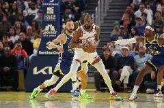 如果最想和谁同队，贝弗利说：KD、库里、布克、吉米、追梦