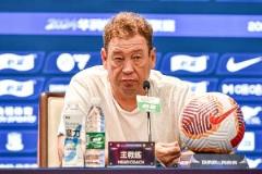 斯盧茨基：與馬萊萊關(guān)系良好，此前他在申花至關(guān)重要