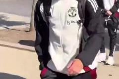曼聯(lián)出發(fā)前往倫敦，即將對陣切爾西