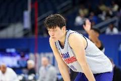 鹈鹕球探：杨瀚森表现惊艳 被誉为“小约基奇”