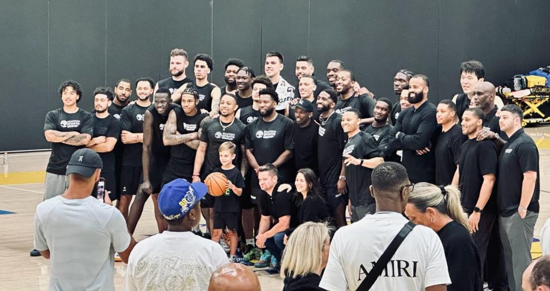 媒体人透露：多位NBA球队高管观看杨瀚森试训，球员自信称“拿捏”